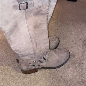 Riding boots Brown suede